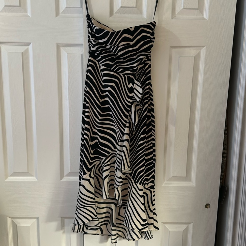 House of Harlow printed dress